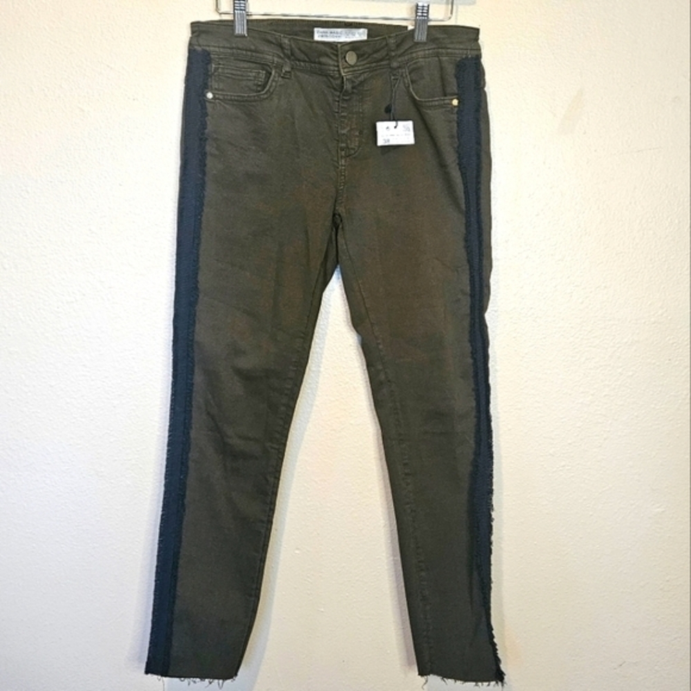 NWT Zara‎ Basic Denim mid rise Skinny cropped Jeans Olive raw hem black ribbon 6